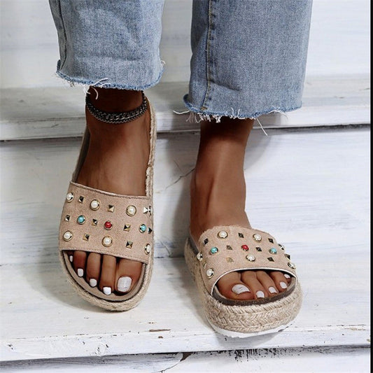 Wish Amazon New Slippers Women Summer New Fashion Rivets One Word Outside Wear Large Size Sandals And Slippers Women